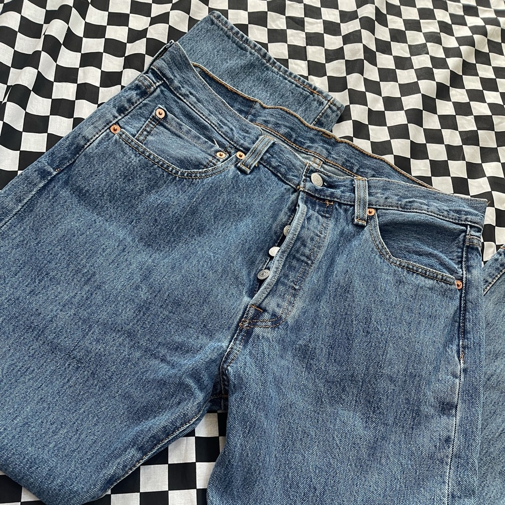 Levi 501 Straight Jeans
